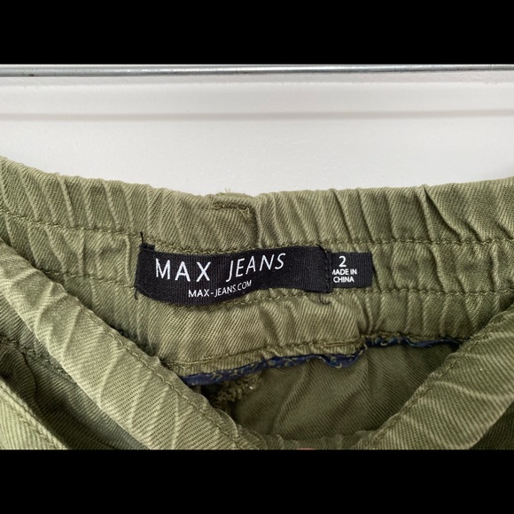 Army green shorts - Picture 2 of 3